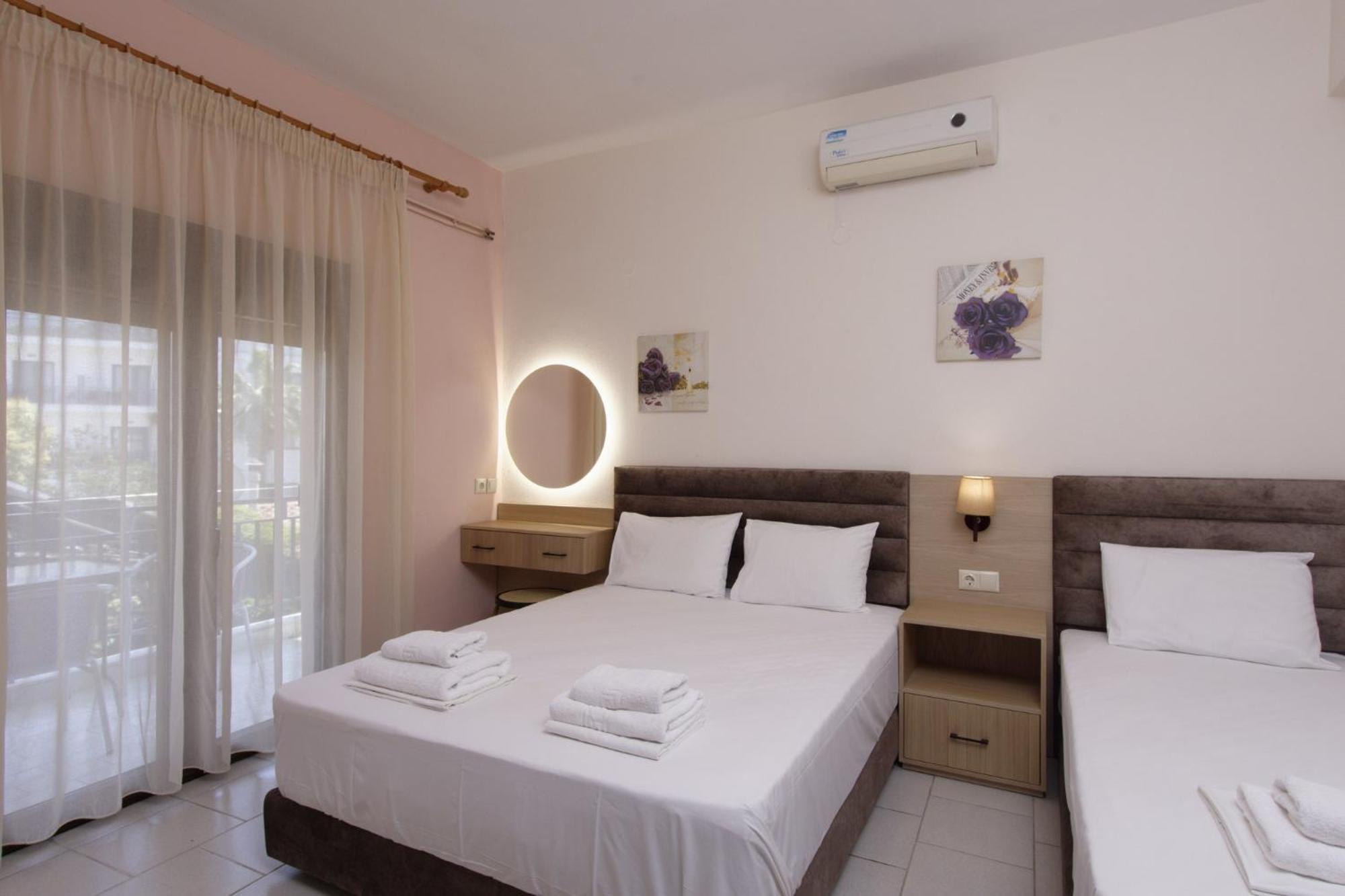 Lotos Apartments ستافروس الغرفة الصورة